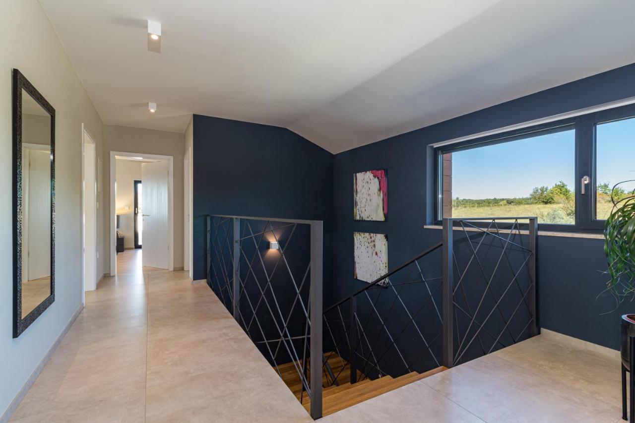 Villa Eleonora, Luxury Villa In Visnjan, Zuzici, Near Porec Екстериор снимка